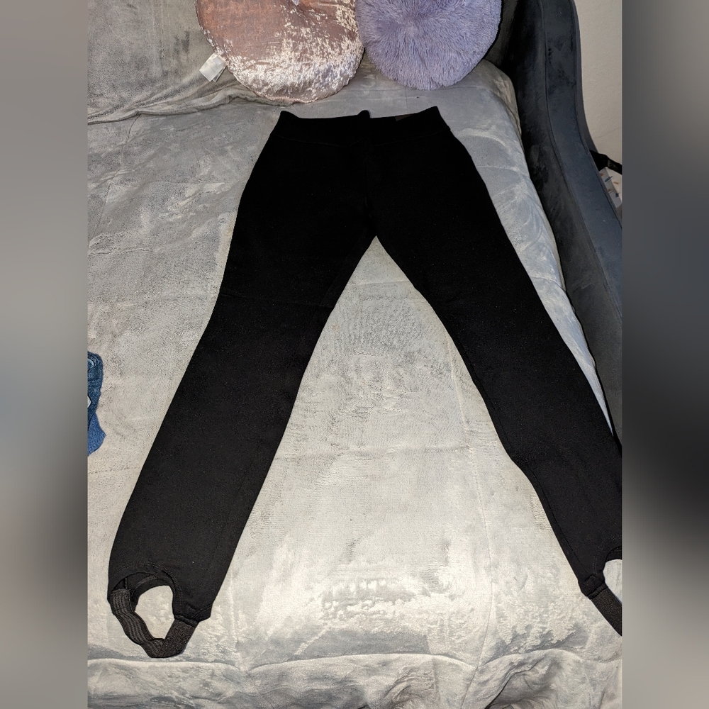 Stirrup Legging